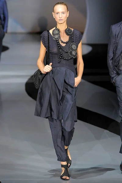 Look 45